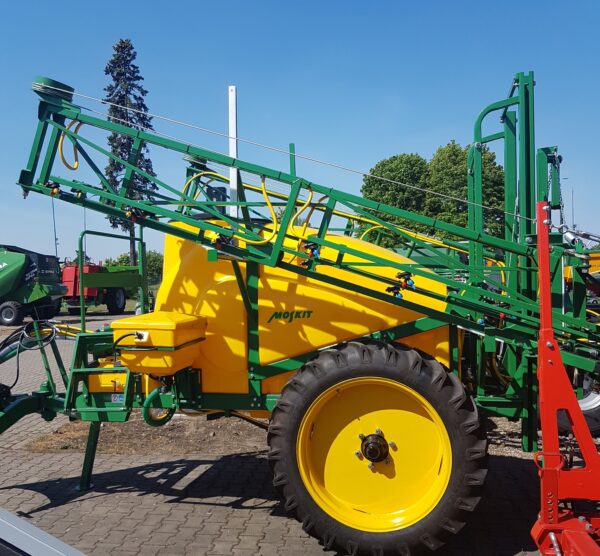 Opryskiwacz polowy przyczepiany 1500l/15m  MOSKIT - obrazek 10