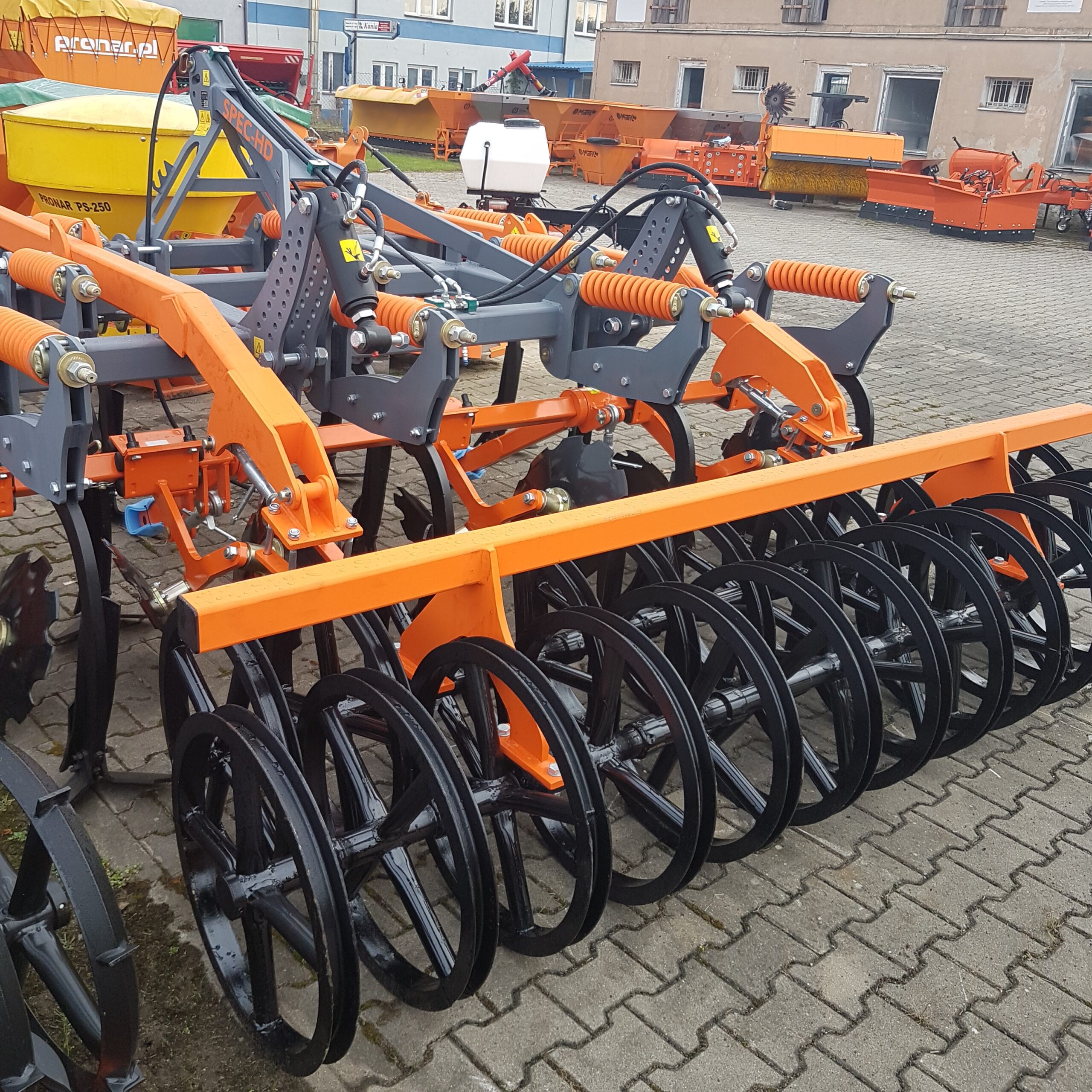 Kultywator dłutowy SPEC HD 3m MANDAM wał C-RING TANDEM - obrazek 10