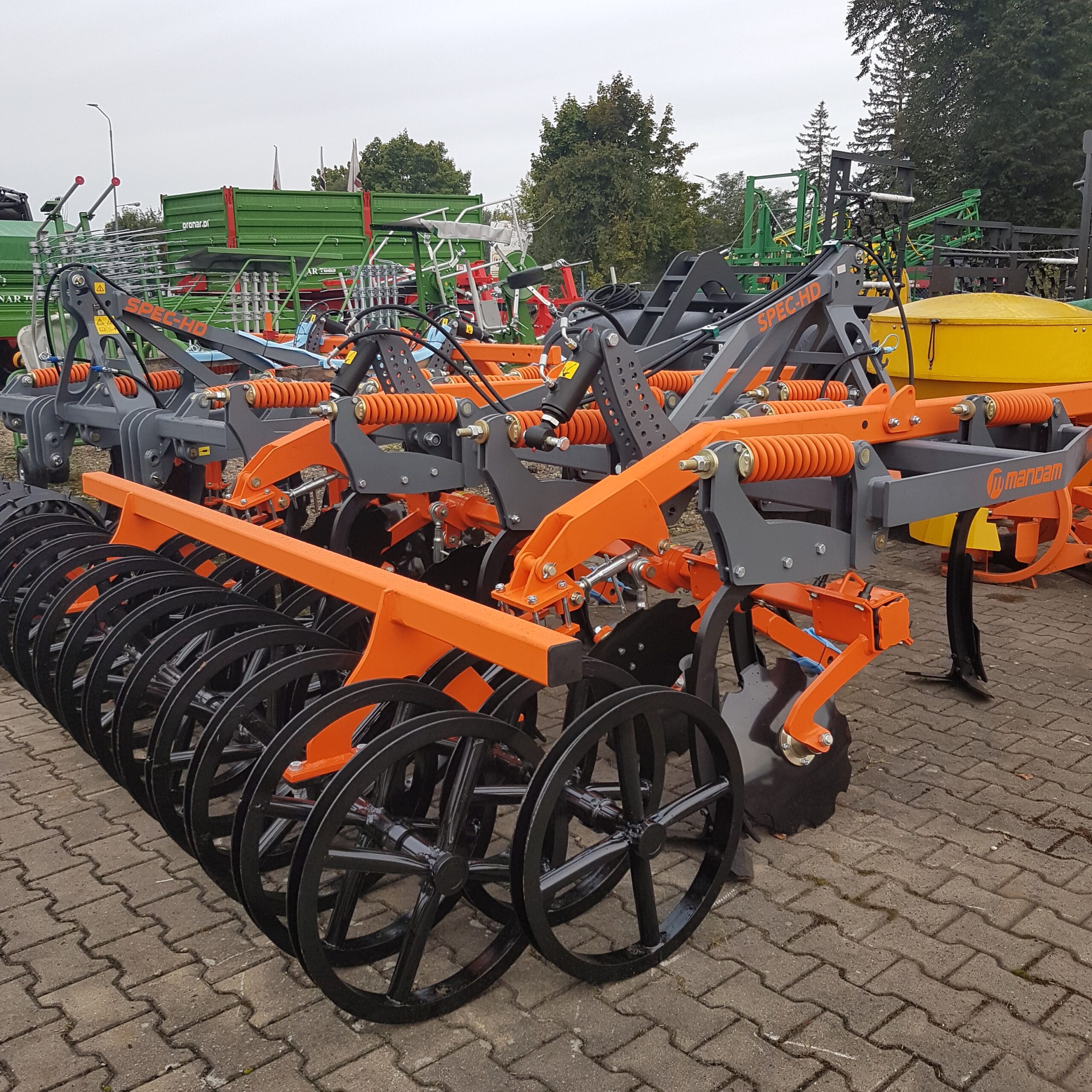 Kultywator dłutowy SPEC HD 3m MANDAM wał C-RING TANDEM