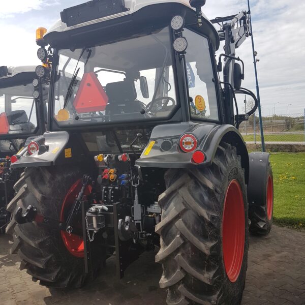 Ciągnik rolniczy FT680 FARMTRAC  KING z ładowaczem - obrazek 4