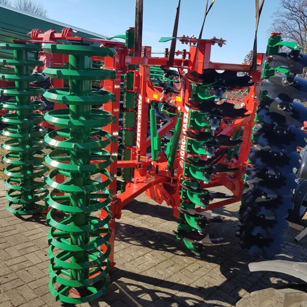 Brona talerzowa BT4.0H  4m  AGRO-MASZ , hydraulicznie składana - obrazek 3