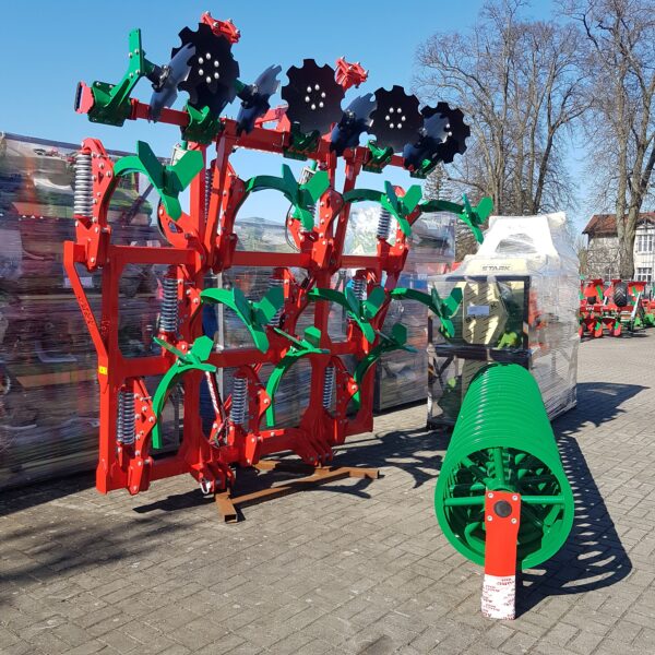 Agregat podorywkowy RUNNER 3m AGRO-MASZ z wałem ceownikowym - obrazek 2