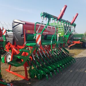 Siewnik nadbudowany SN301  AGRO-MASZ  z komputerem