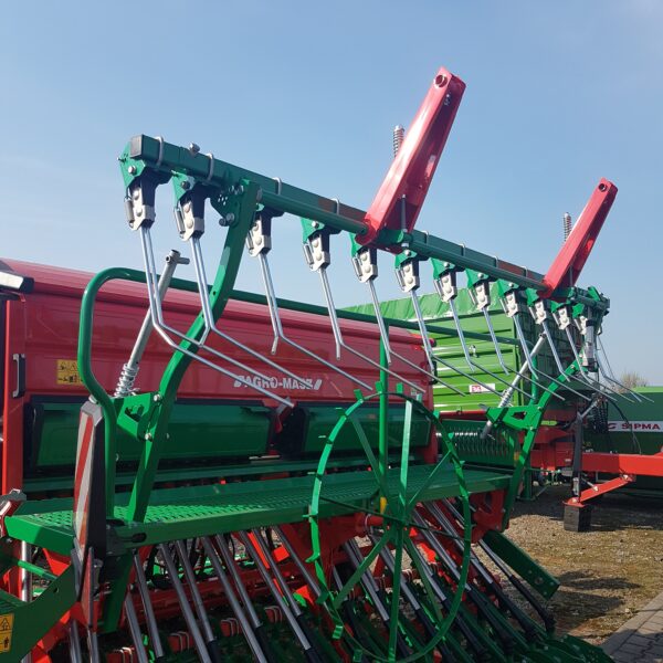 Siewnik nadbudowany SN301  AGRO-MASZ  z komputerem - obrazek 8