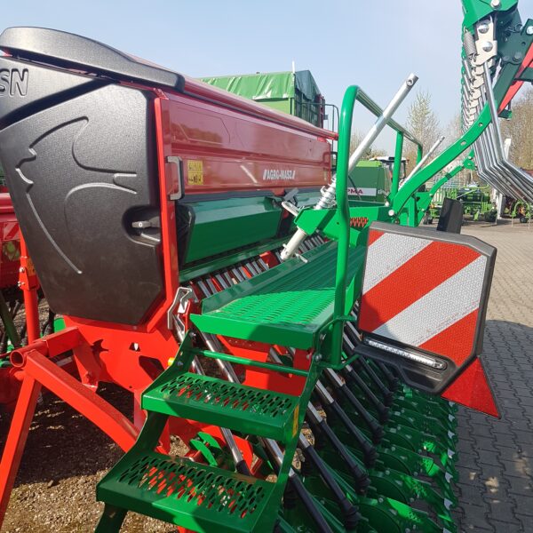Siewnik nadbudowany SN301  AGRO-MASZ  z komputerem - obrazek 10