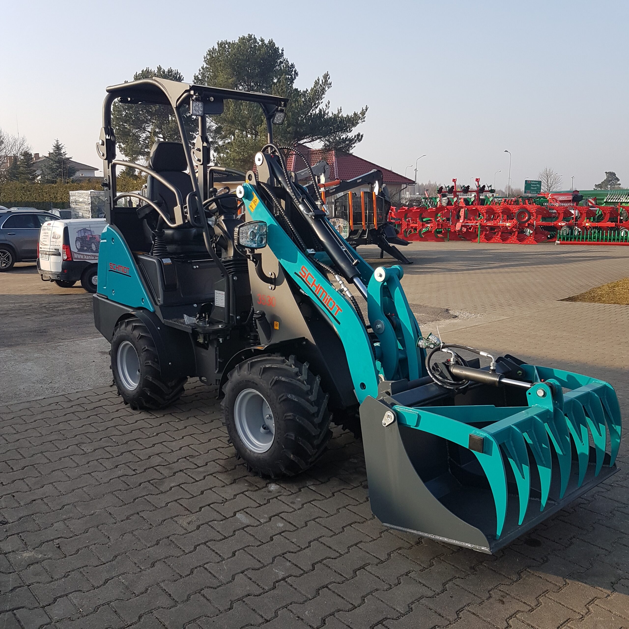 MINI ładowarka SCHMIDT 3530 z łyżko-krokodylem, kabina otwarta, silnik Kubota ,ramię 290 cm - obrazek 5